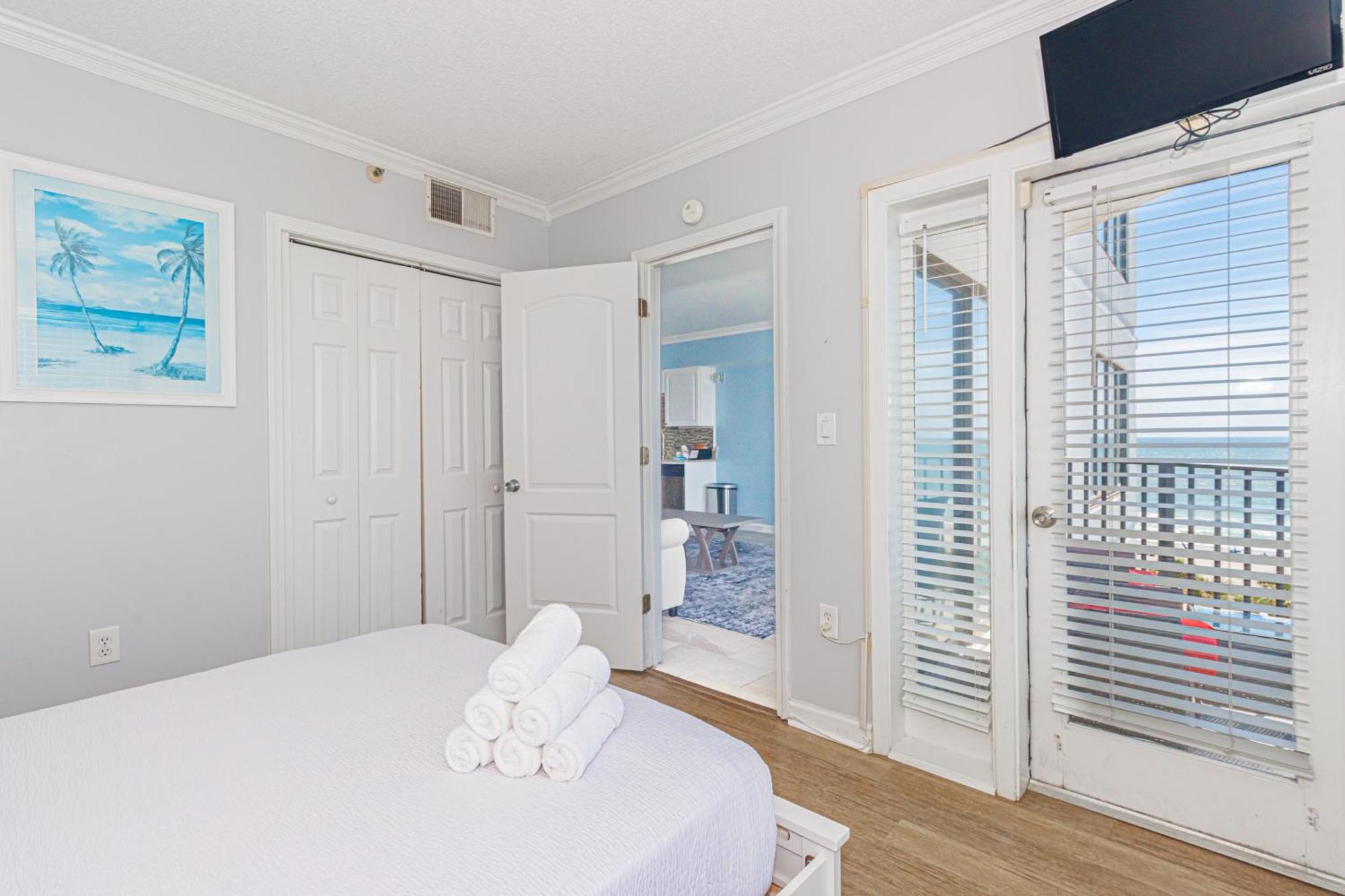 Holiday home Ocean View 2 Bedroom With Great Views! Palace 413 *