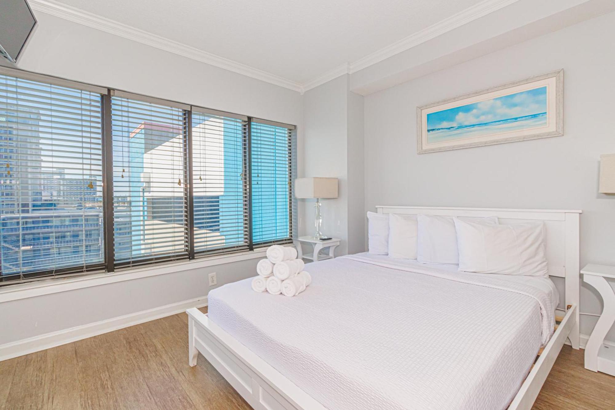 Holiday home Ocean View 2 Bedroom With Great Views! Palace 413