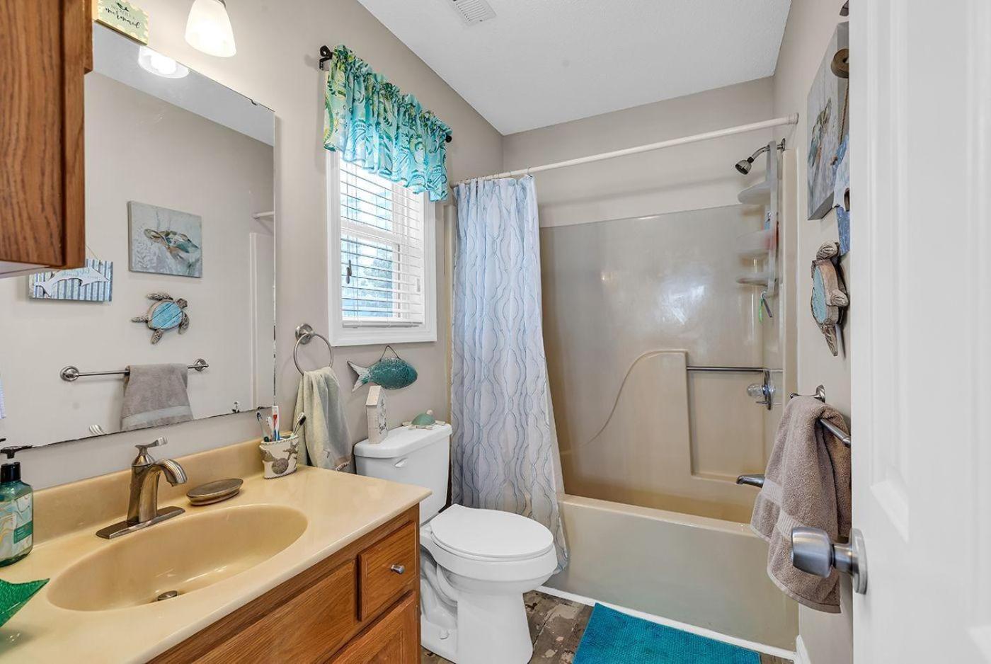 Holiday home 4722 Surf Street 3br 2 Full Bath Myrtle Beach