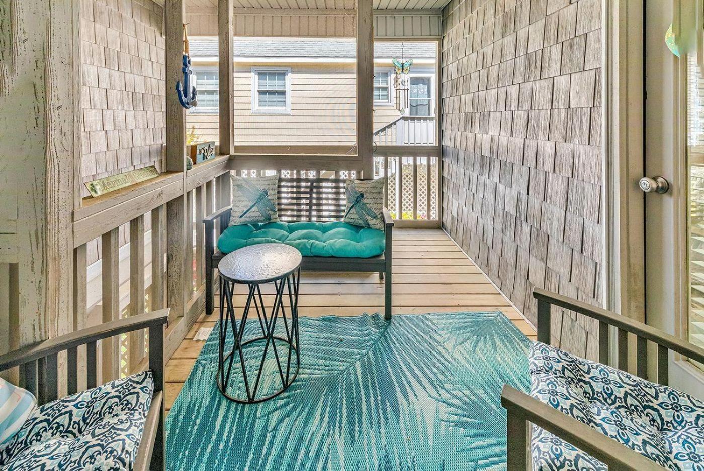 4722 Surf Street 3br 2 Full Bath
