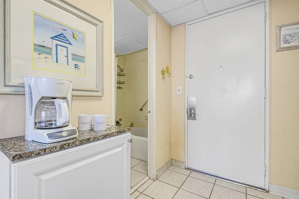 Comfortable With Full Kitchen! Sji 212 * Myrtle Beach