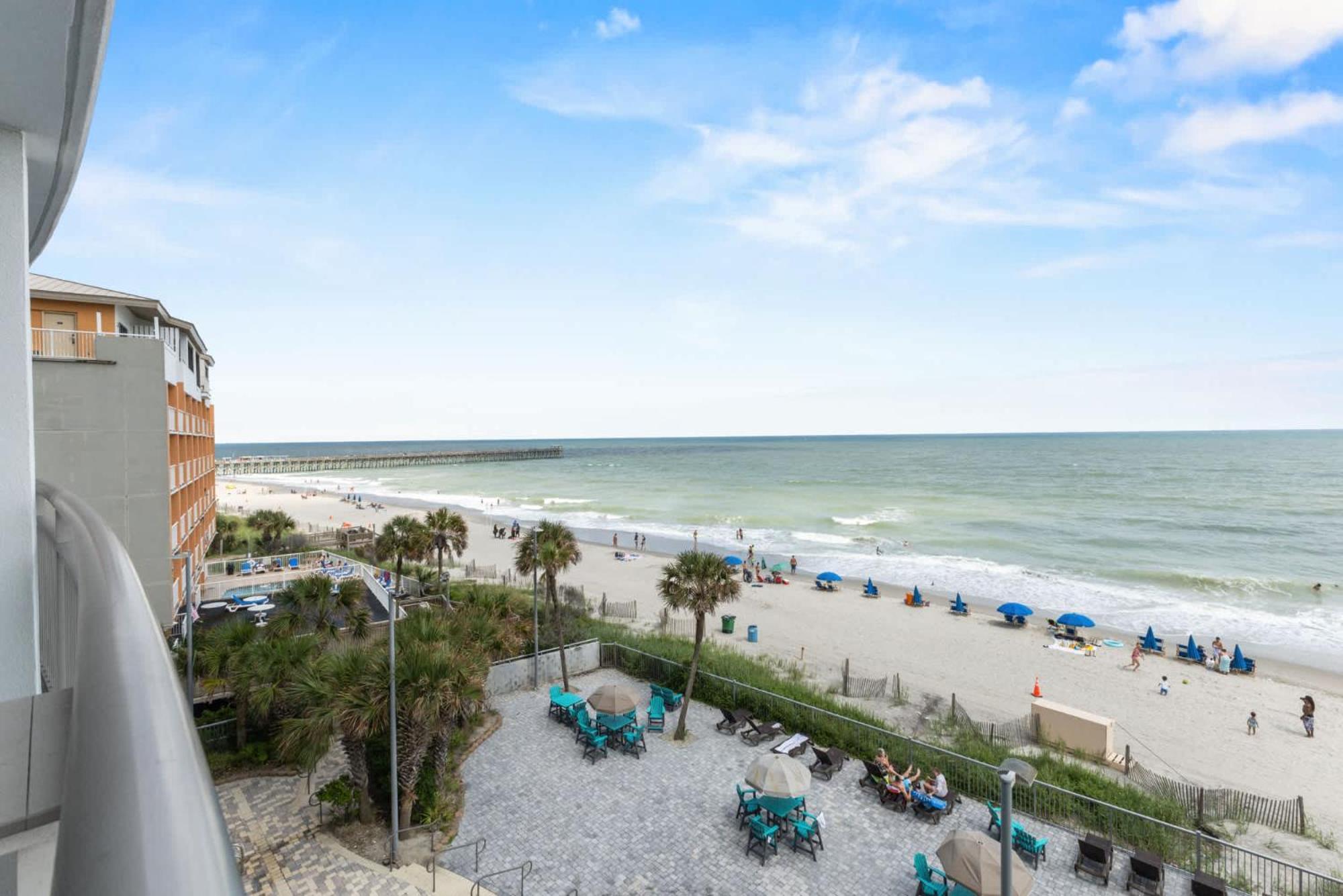 Oceans One Unit 404 - Oceanfront Holiday home