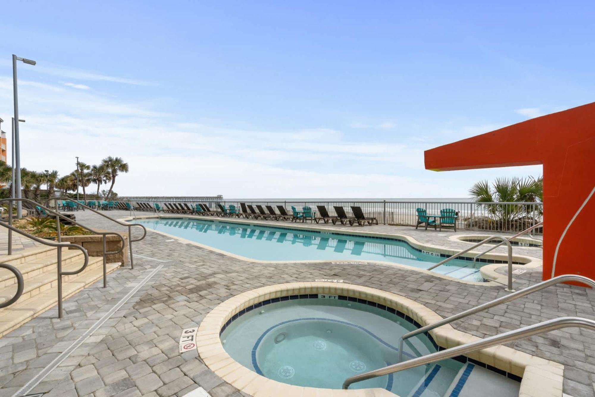Holiday home Oceans One Unit 404 - Oceanfront