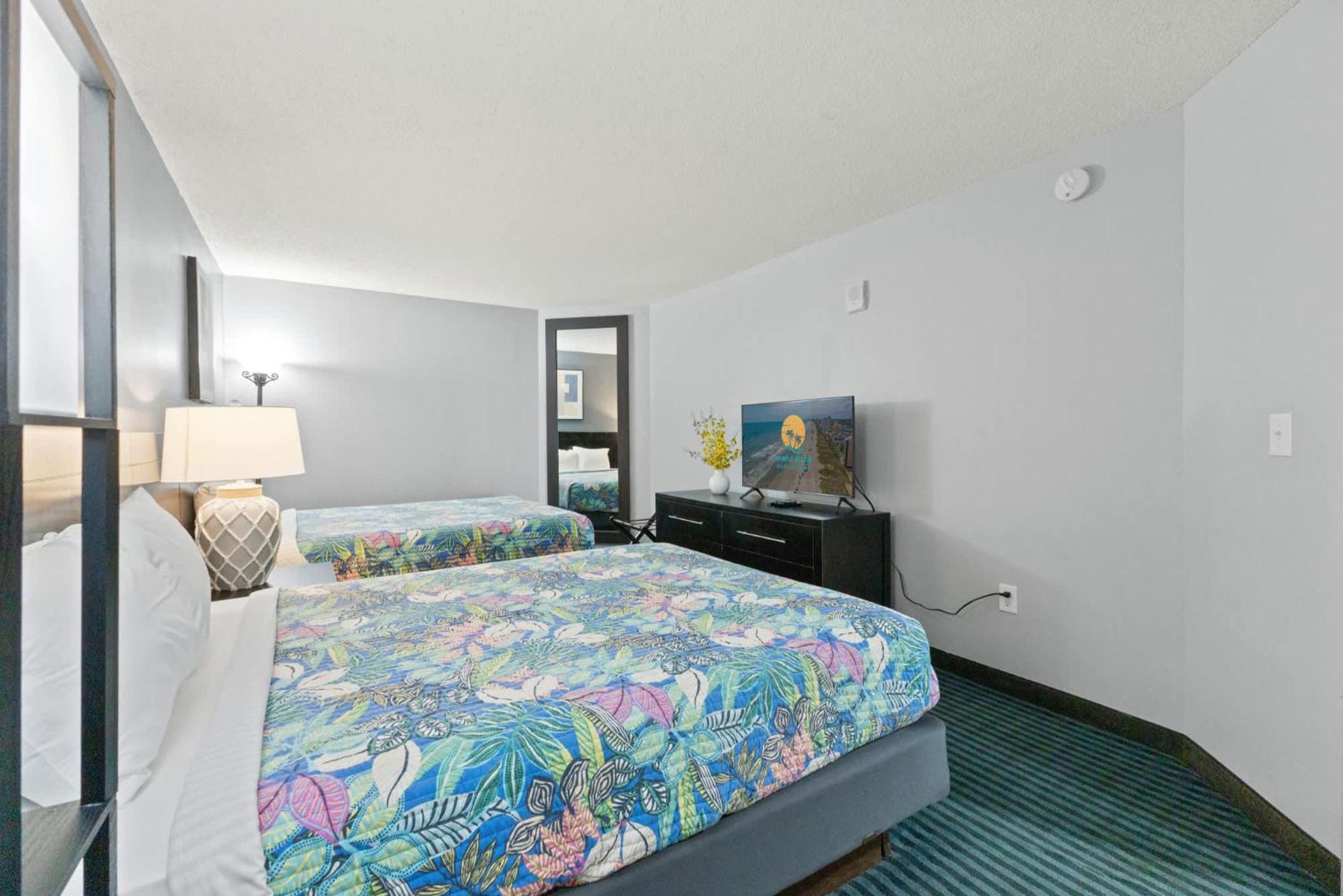 Holiday home Oceans One Unit 404 - Oceanfront *