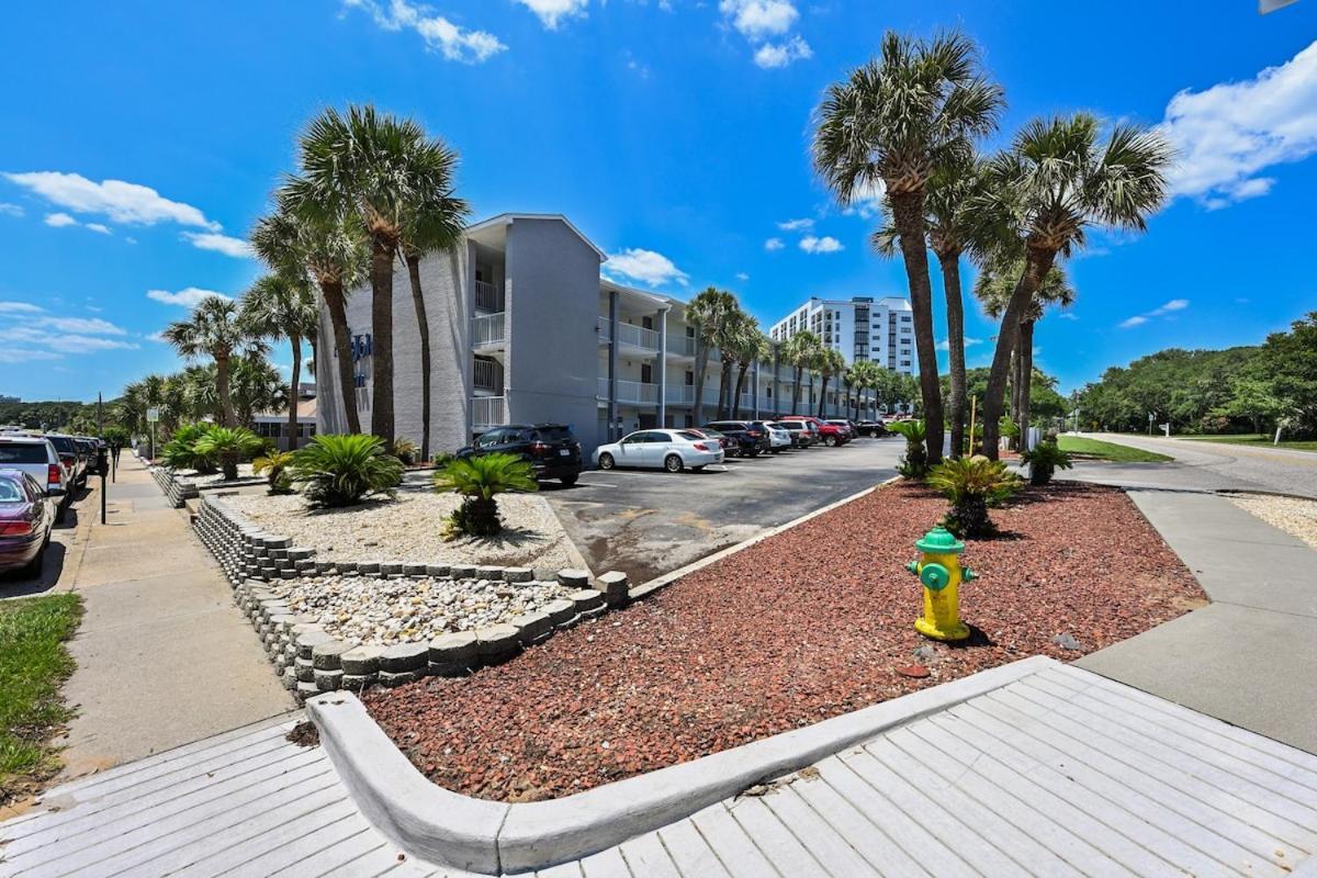 Apartment The Palms Paradise