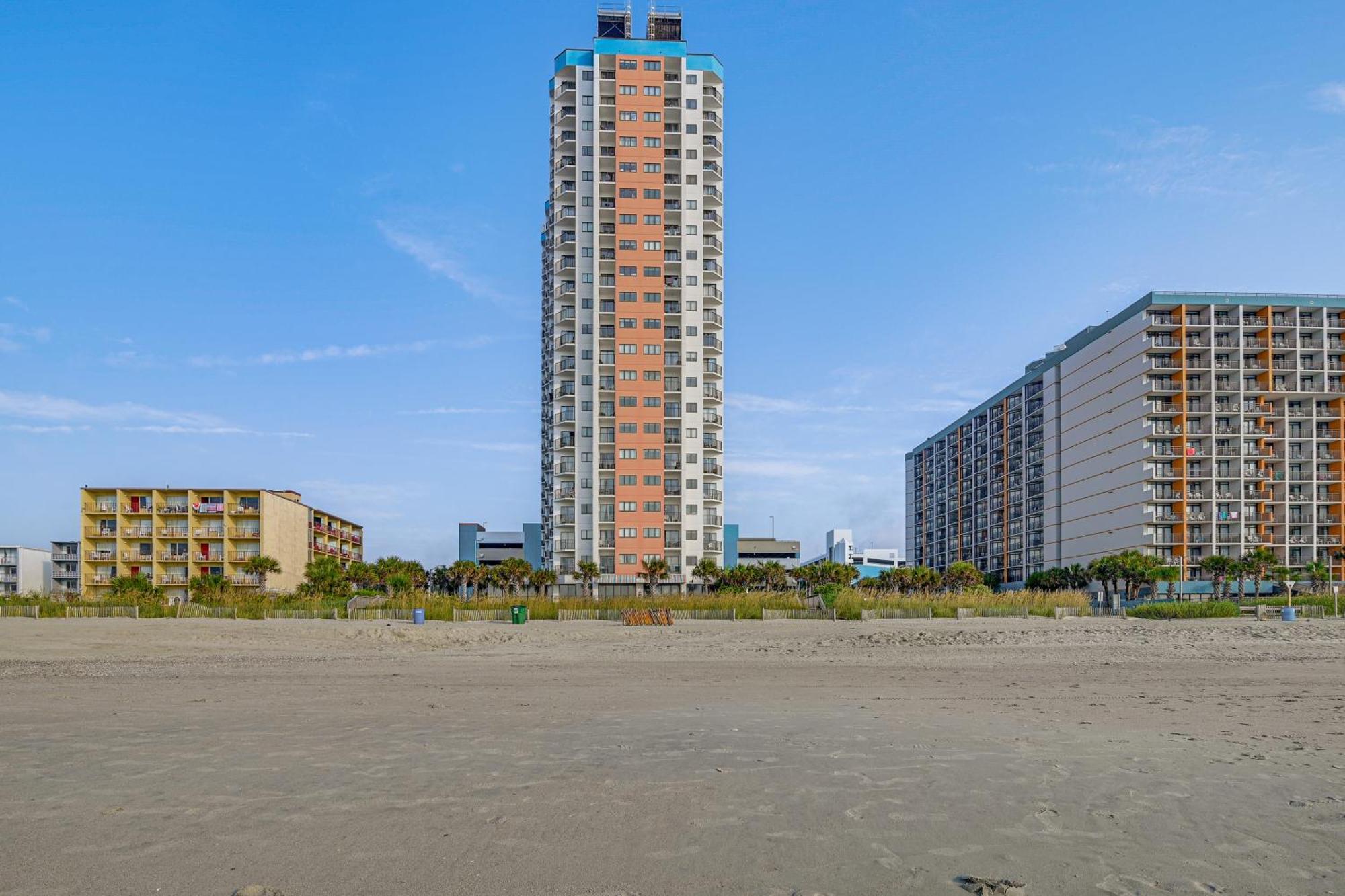 Waterfront Myrtle With Balconies! *
