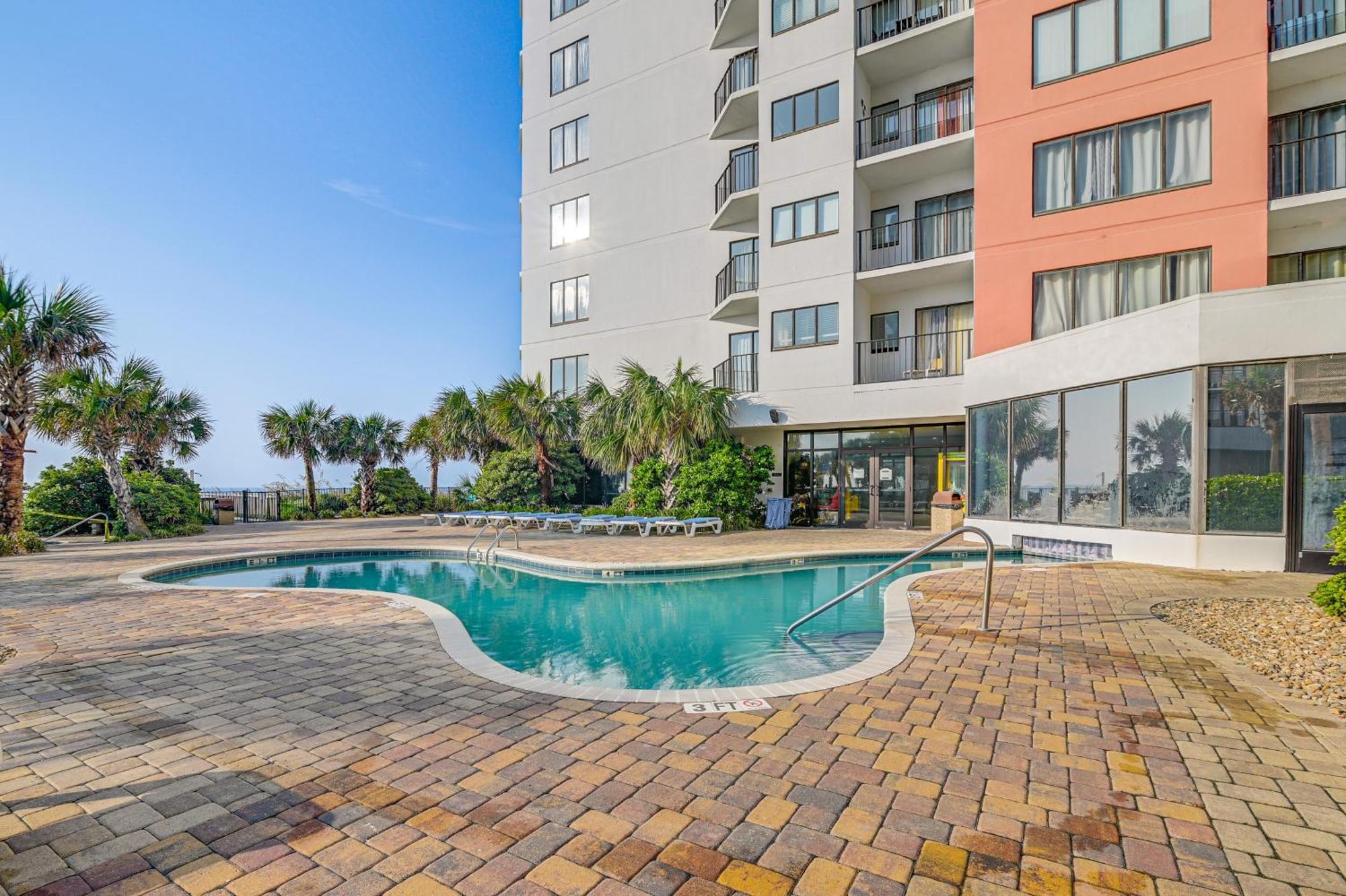 Apartment Waterfront Myrtle With Balconies! Myrtle Beach