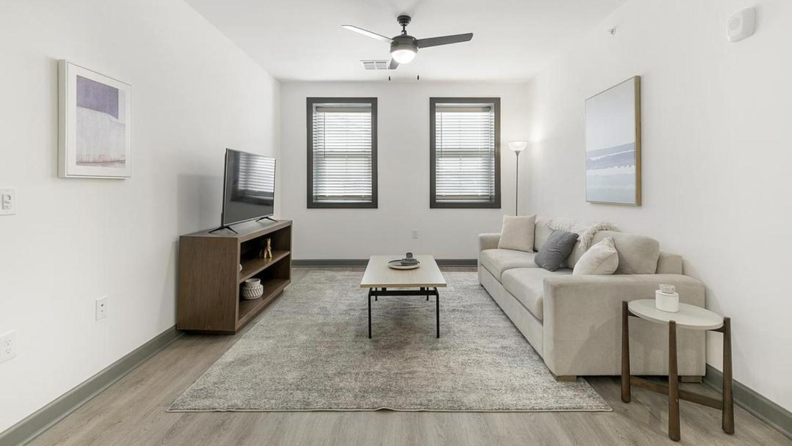 Apartment Landing At The Leo - 2 Bedrooms In Myrtle