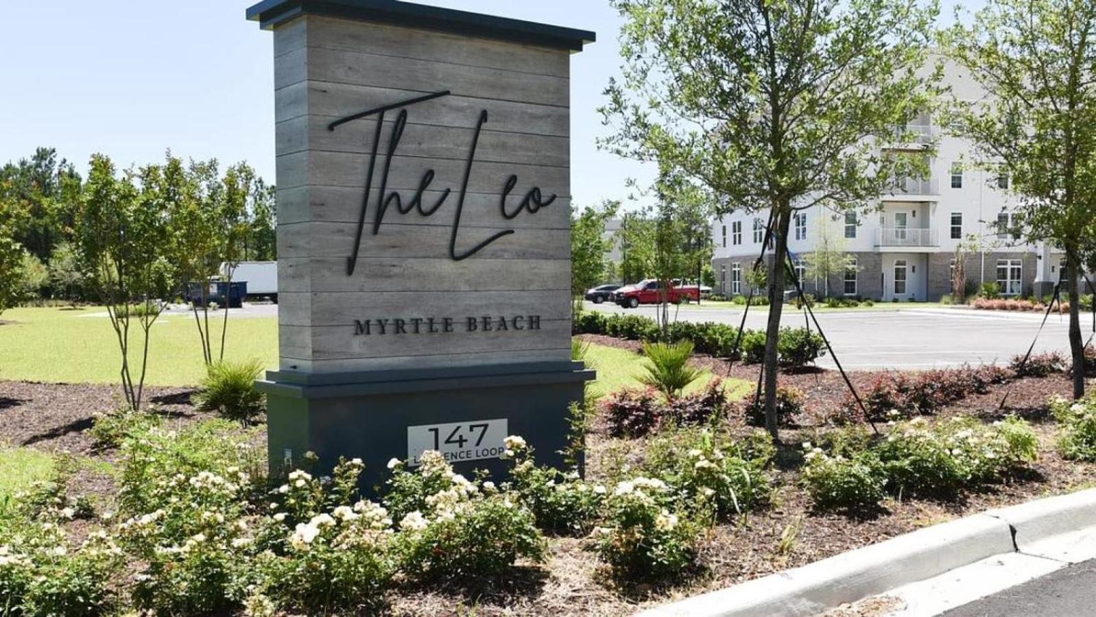 Landing At The Leo - 2 Bedrooms In Myrtle