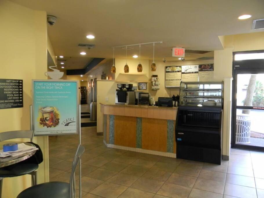 Apartment Enjoy Paradise Oceanfront Suite, Dogs Ok! 908 Myrtle Beach