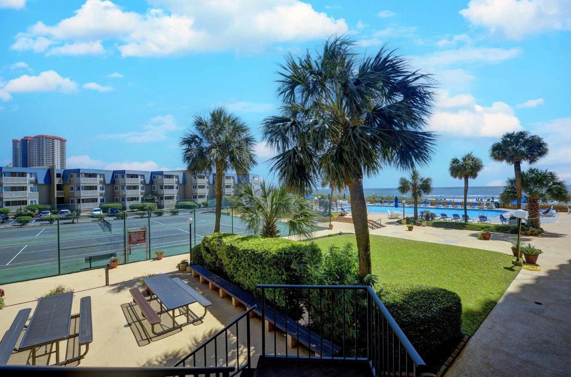 Maisons Sur-mer Unit 1604