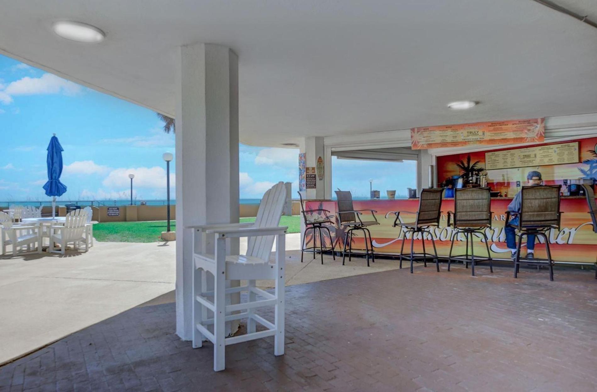 Maisons Sur-mer Unit 1604 Holiday home *