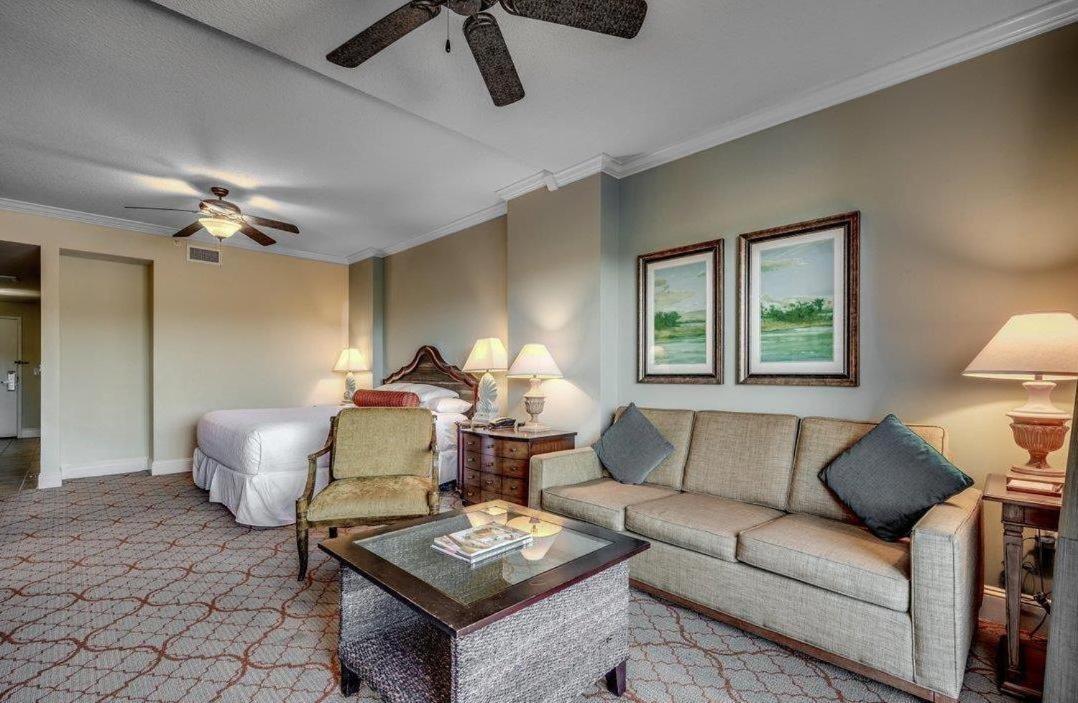 Holiday home The Marina 5-204