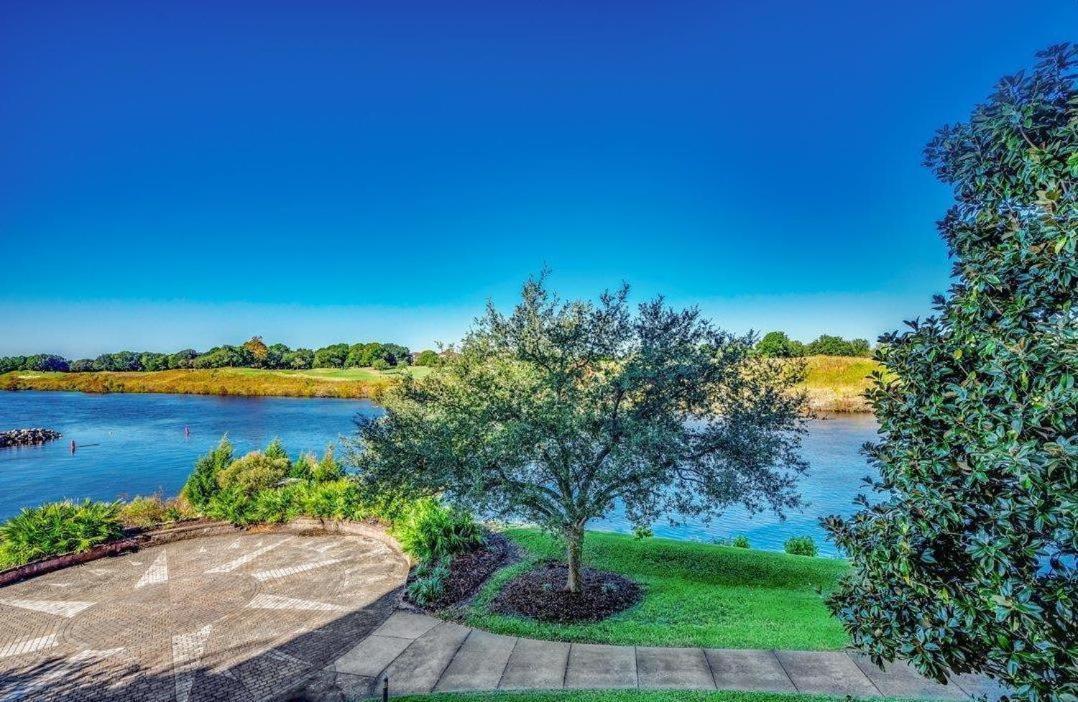 The Marina 5-204 Holiday home