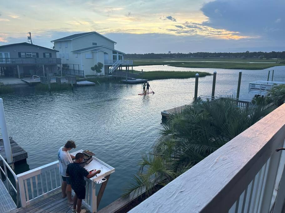 Holiday home The Dock House-private Dock-two Blocks To *