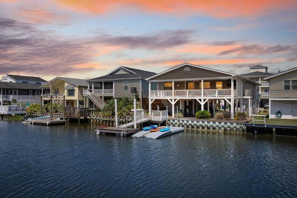 Holiday home The Dock House-private Dock-two Blocks To *