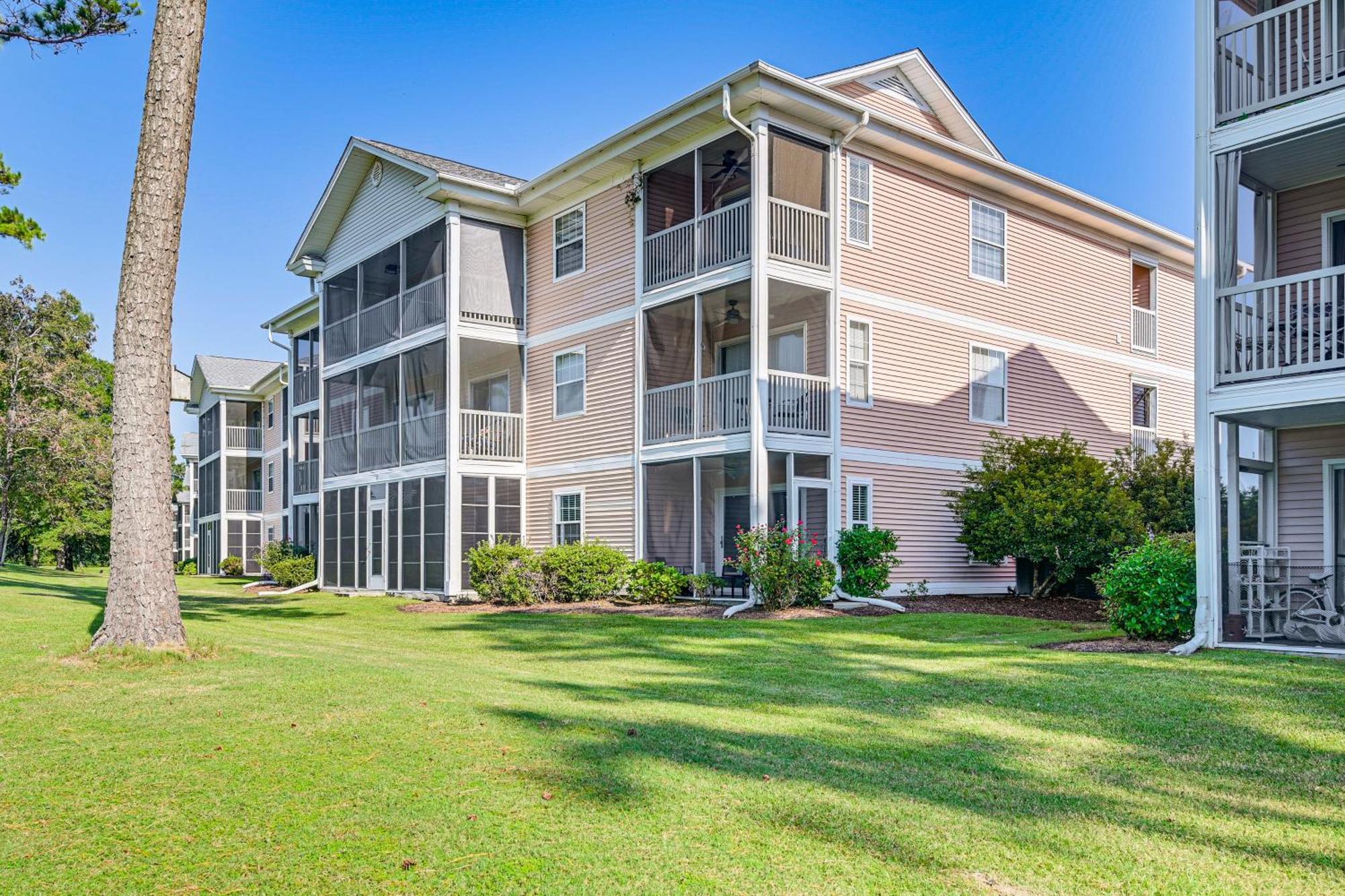 1st-floor With Pool On Intracoastal Waterway! *