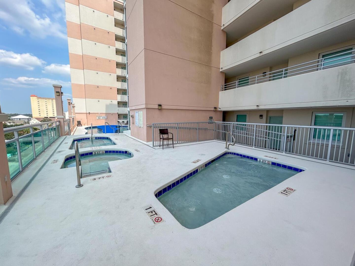 Crescent Keyes 1004 Apartment