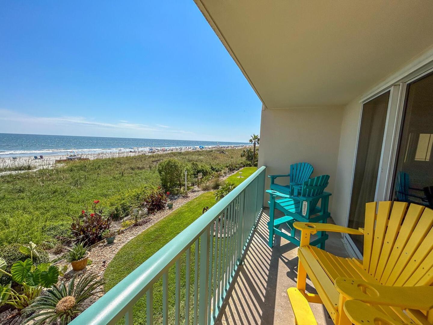 Pinnacle 101 Apartment *