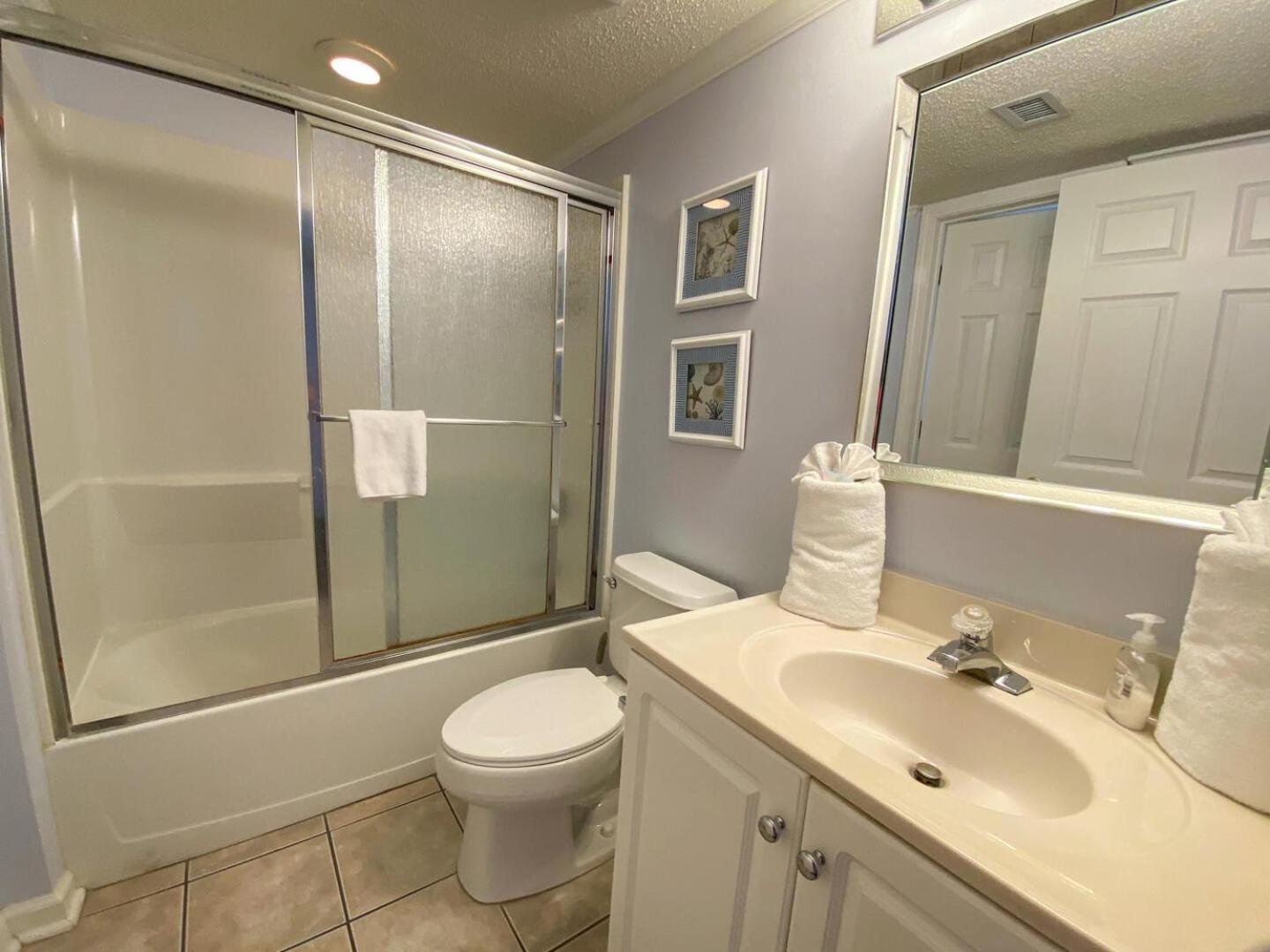 Ashworth 1707 Apartment