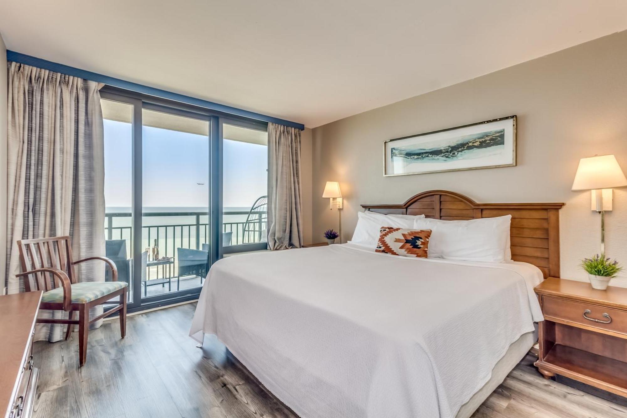 Enjoy Paradise Oceanfront Suite, Dogs Ok! 908 Myrtle Beach