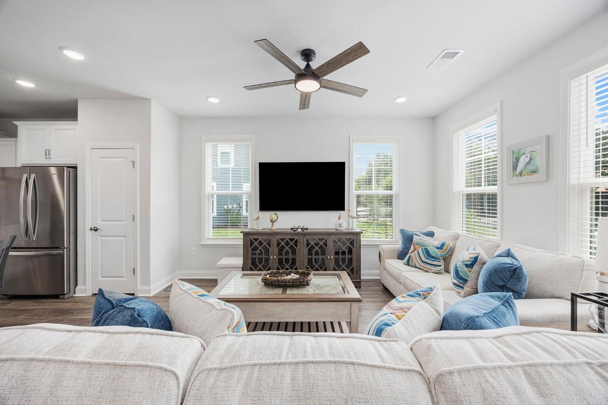 Golf Range View- Barefoot Pool Access- Bbq Grill