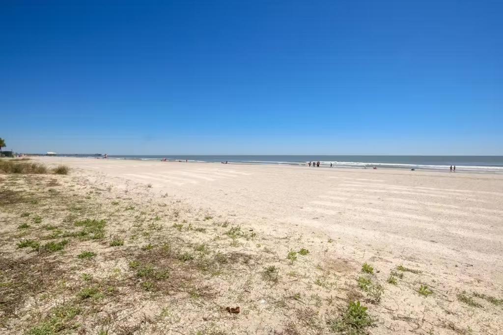 Ocean Sunrise Retreat At Sands Club #112 Myrtle Beach