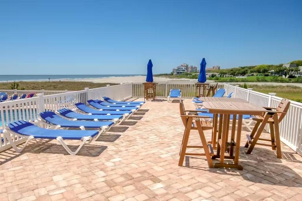 Ocean Sunrise Retreat At Sands Club #112 Holiday home *