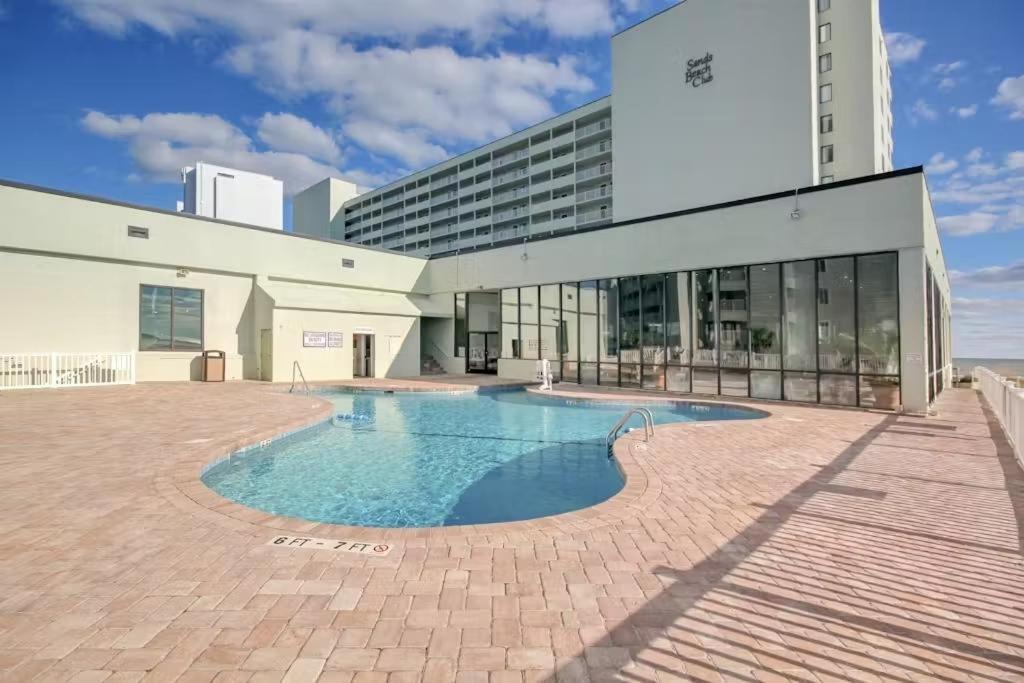 Ocean Sunrise Retreat At Sands Club #112 Holiday home Myrtle Beach