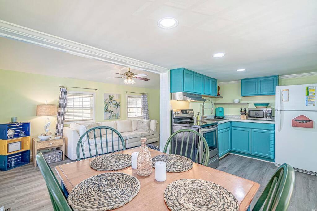 1654 Ocean Lakes Pet Friendly Golf Cart Included-beach Bum Holiday home Myrtle Beach