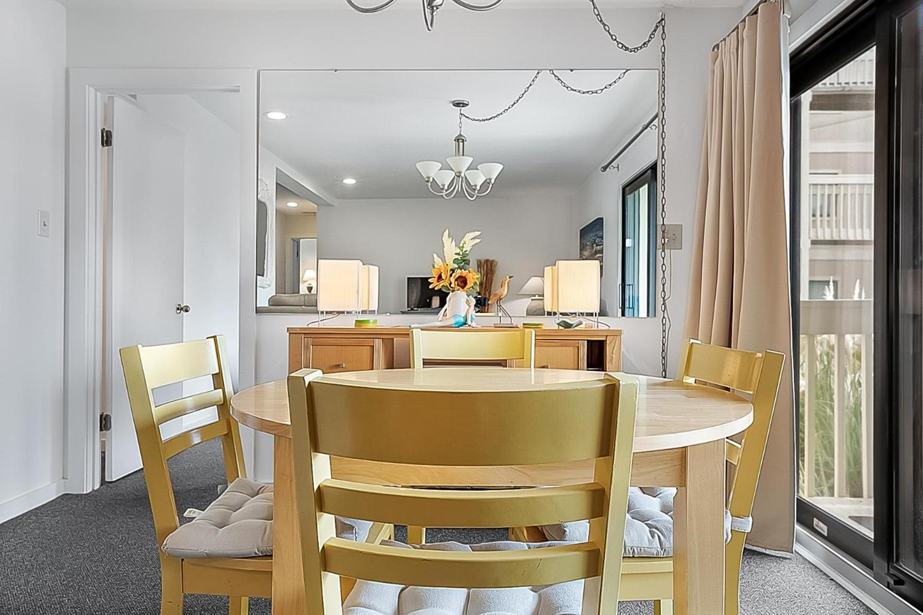 Holiday home Seas The Shore At Ocean Bridge By Wavecrest Beach Vacations Myrtle Beach