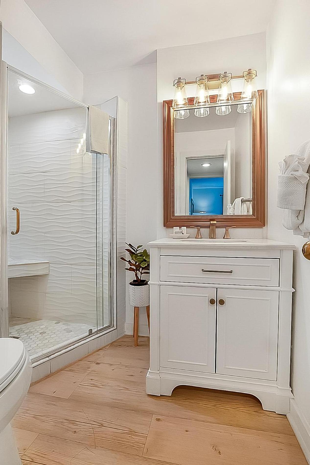 Seas The Shore At Ocean Bridge By Wavecrest Beach Vacations Myrtle Beach