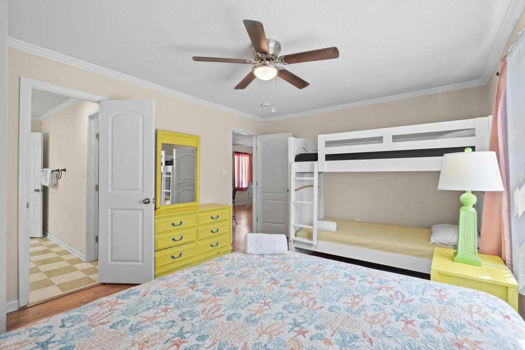 Holiday home Domingos Bungalow- Surfs Up Myrtle Beach