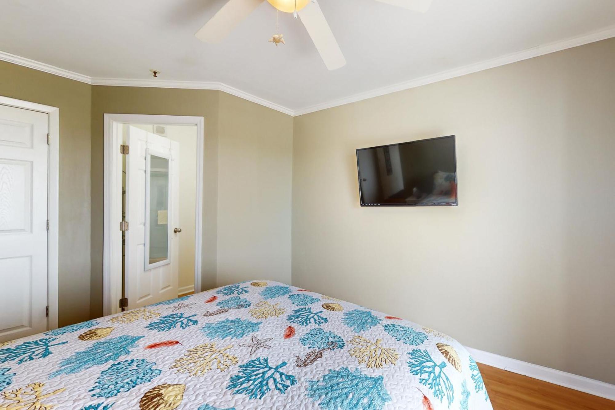 Apartment Renaissance Tower 1114