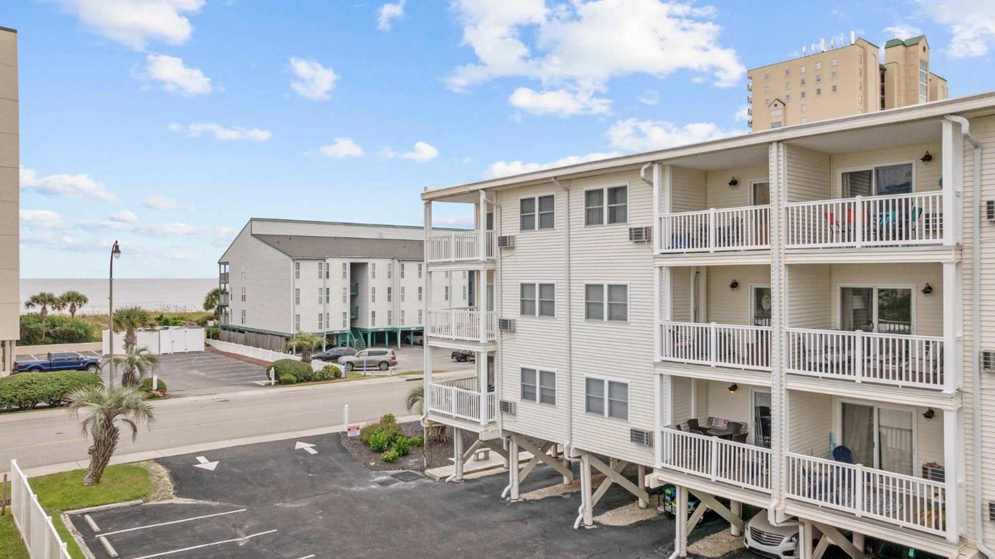 One Block From The Ocean Ocean Pier 2 In Nmb Holiday home Myrtle Beach