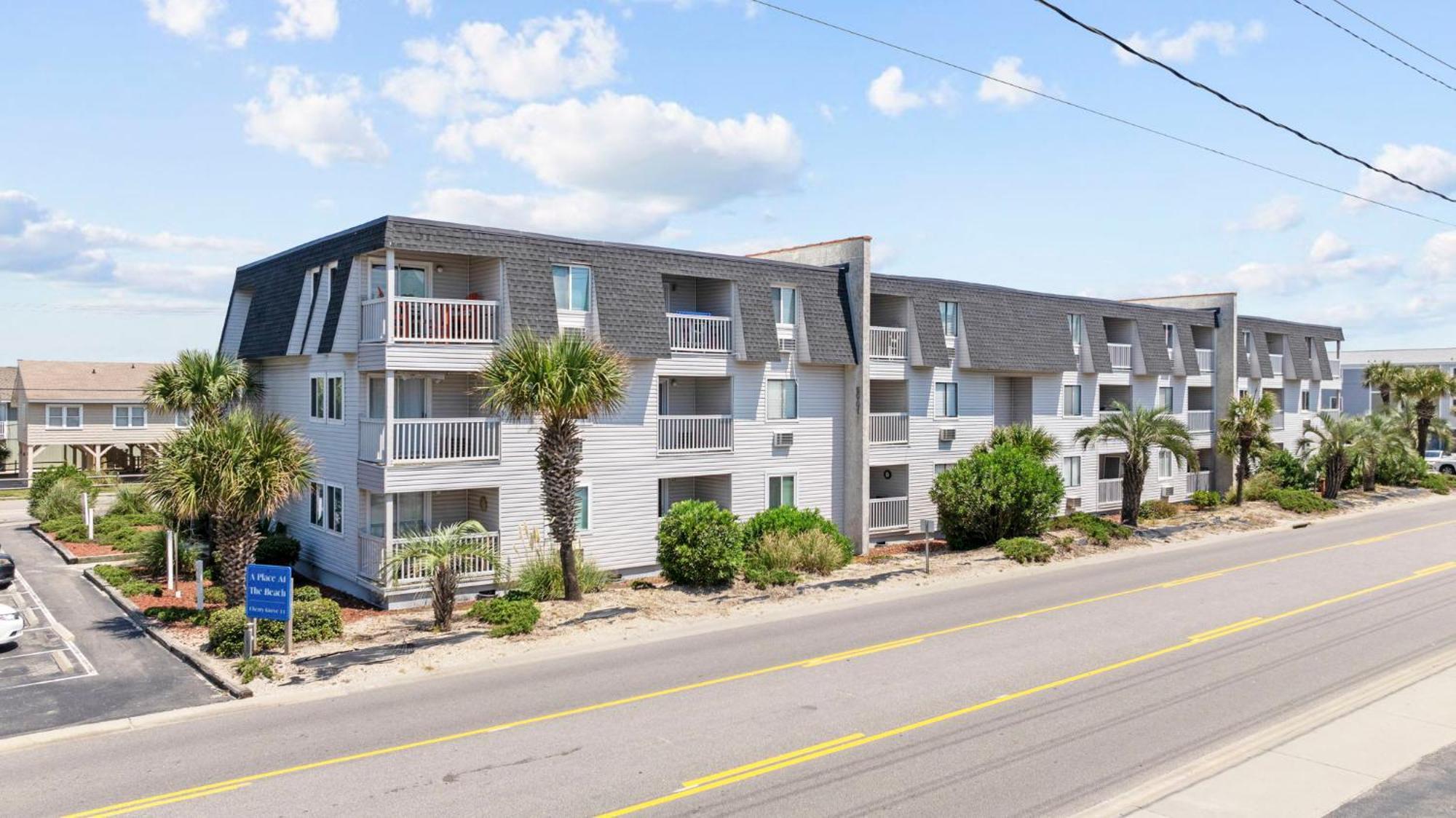 A Place At The Ii - 1 Block From The Ocean Holiday home Myrtle Beach