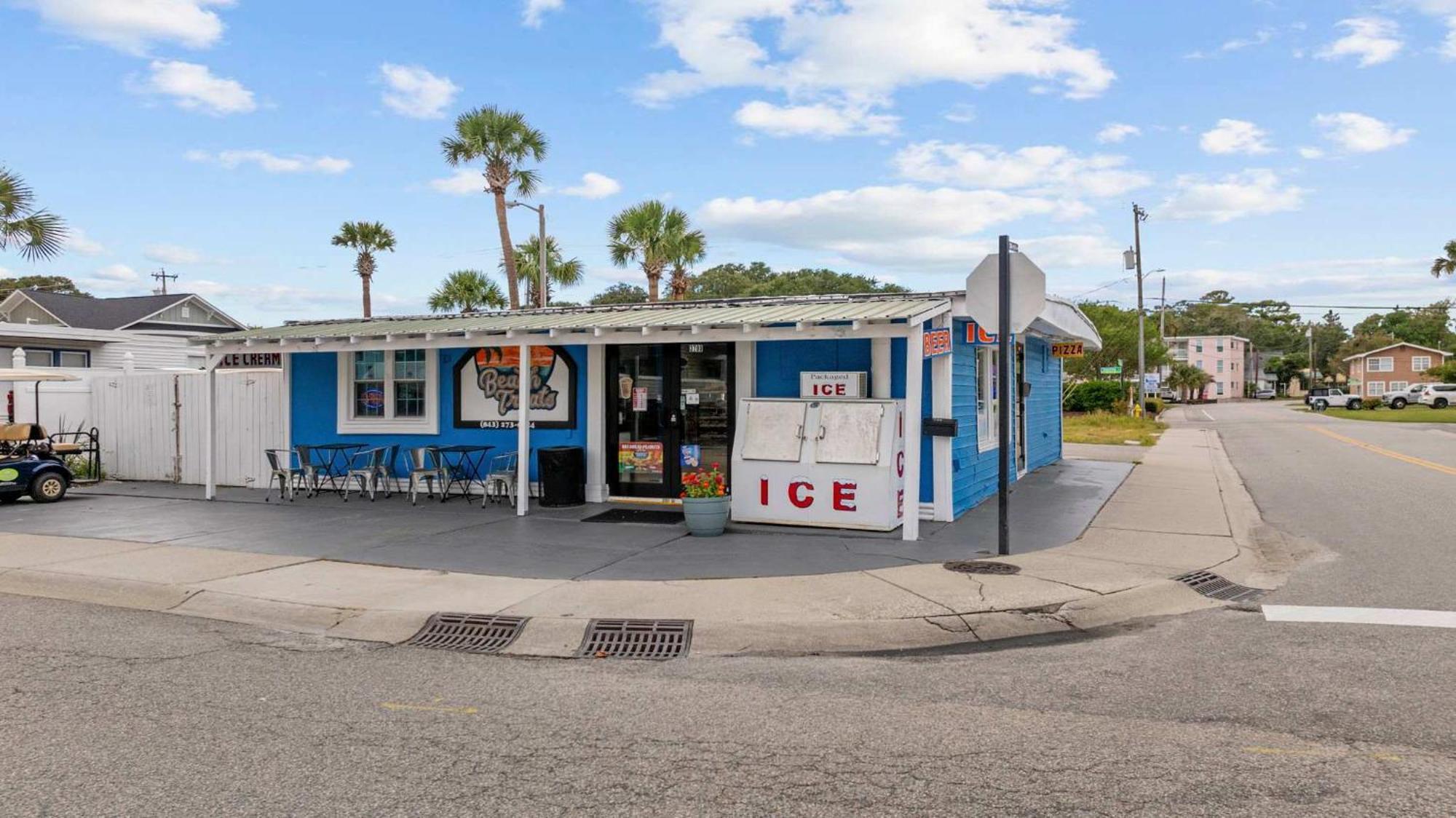 One Block From The Ocean Ocean Pier 2 In Nmb Myrtle Beach