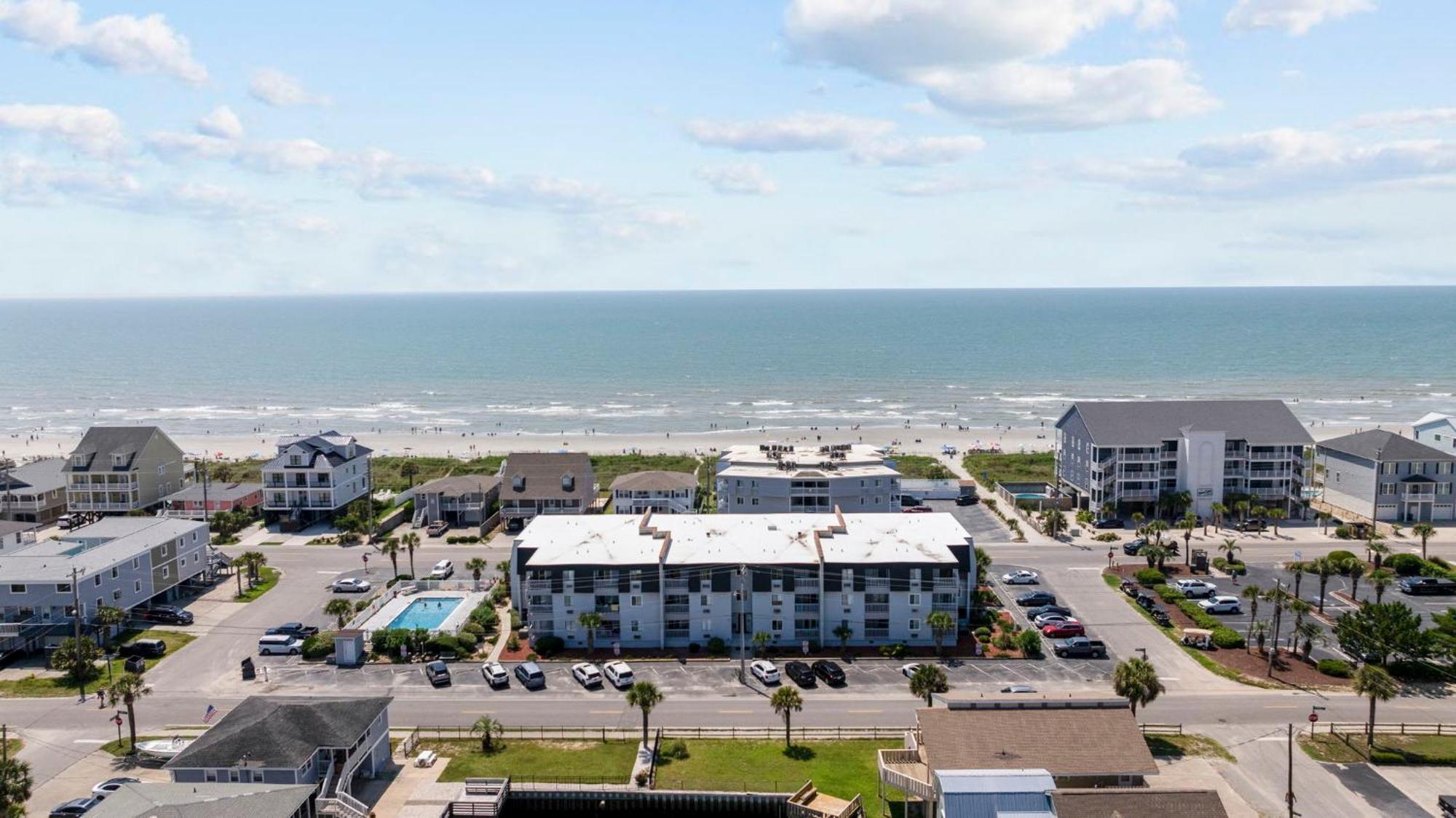 Holiday home A Place At The Ii - 1 Block From The Ocean Myrtle Beach