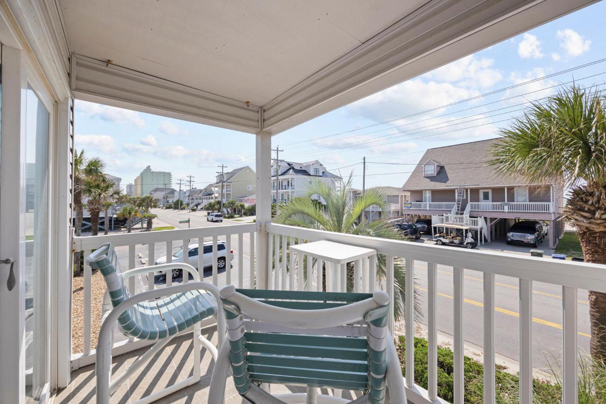 A Place At The Ii - 1 Block From The Ocean Holiday home Myrtle Beach