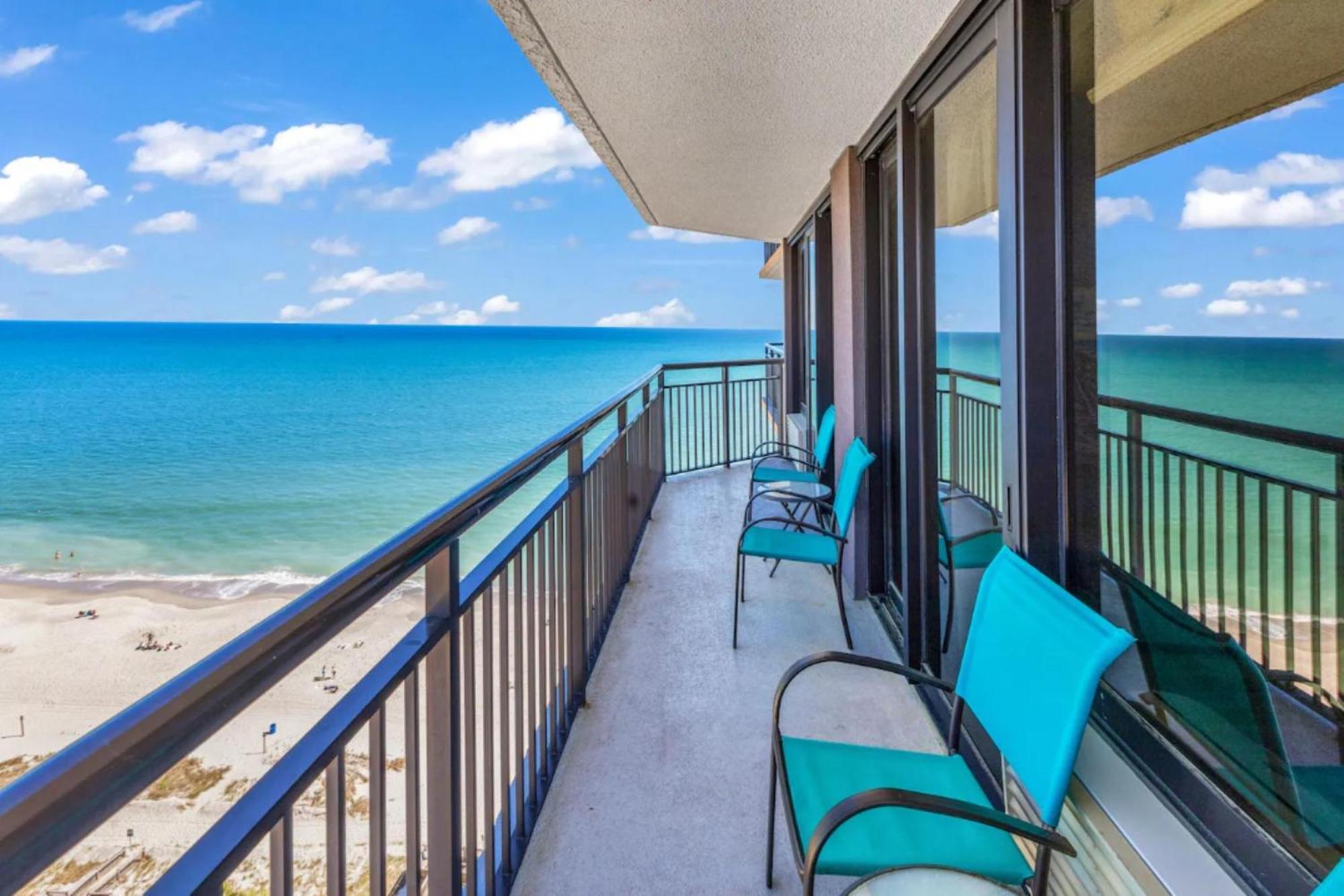 Patricia Grand 1802 - Ocean Views Holiday home