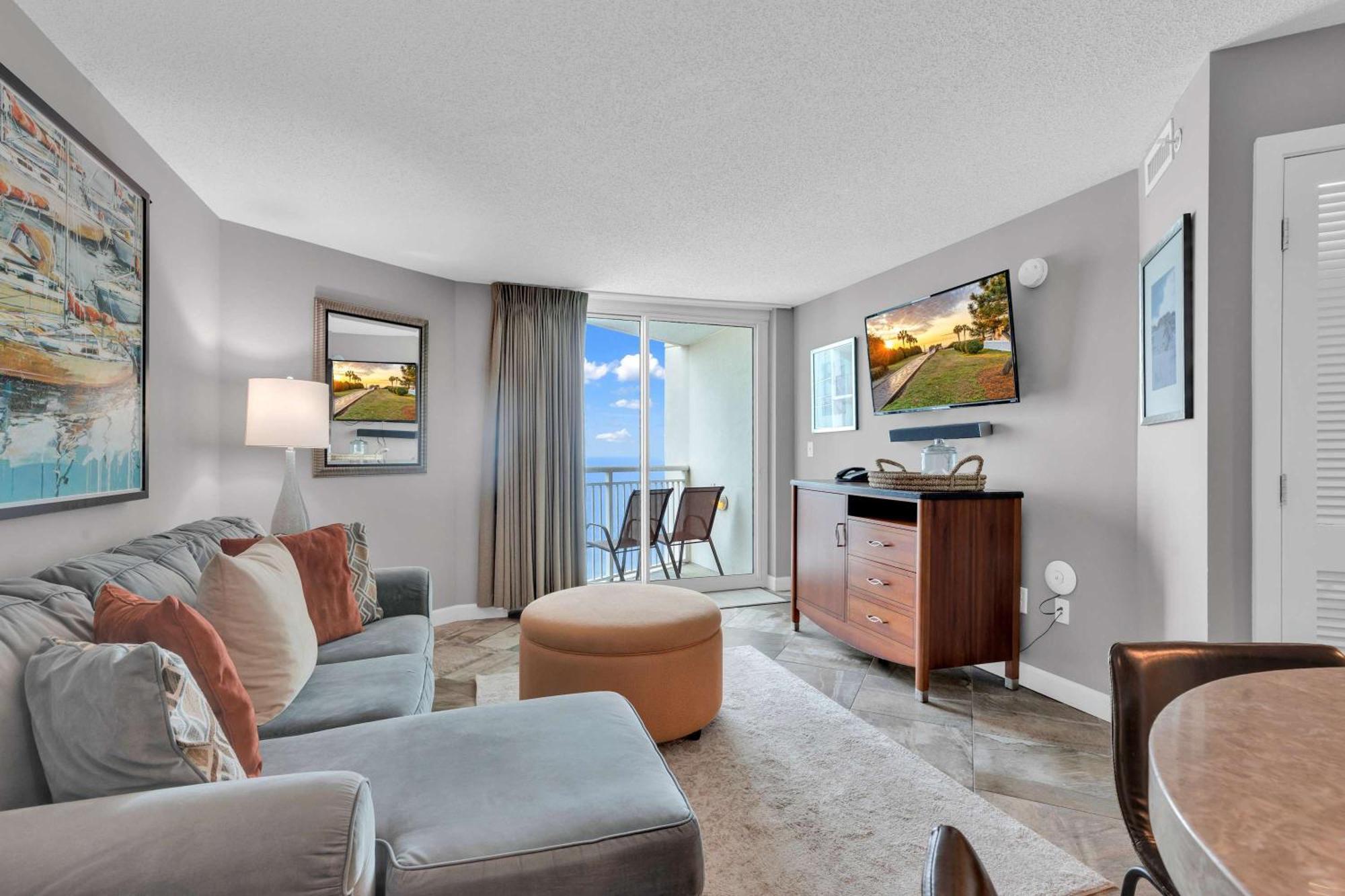 Oceanfront Perfect Couples Getaway Holiday home Myrtle Beach