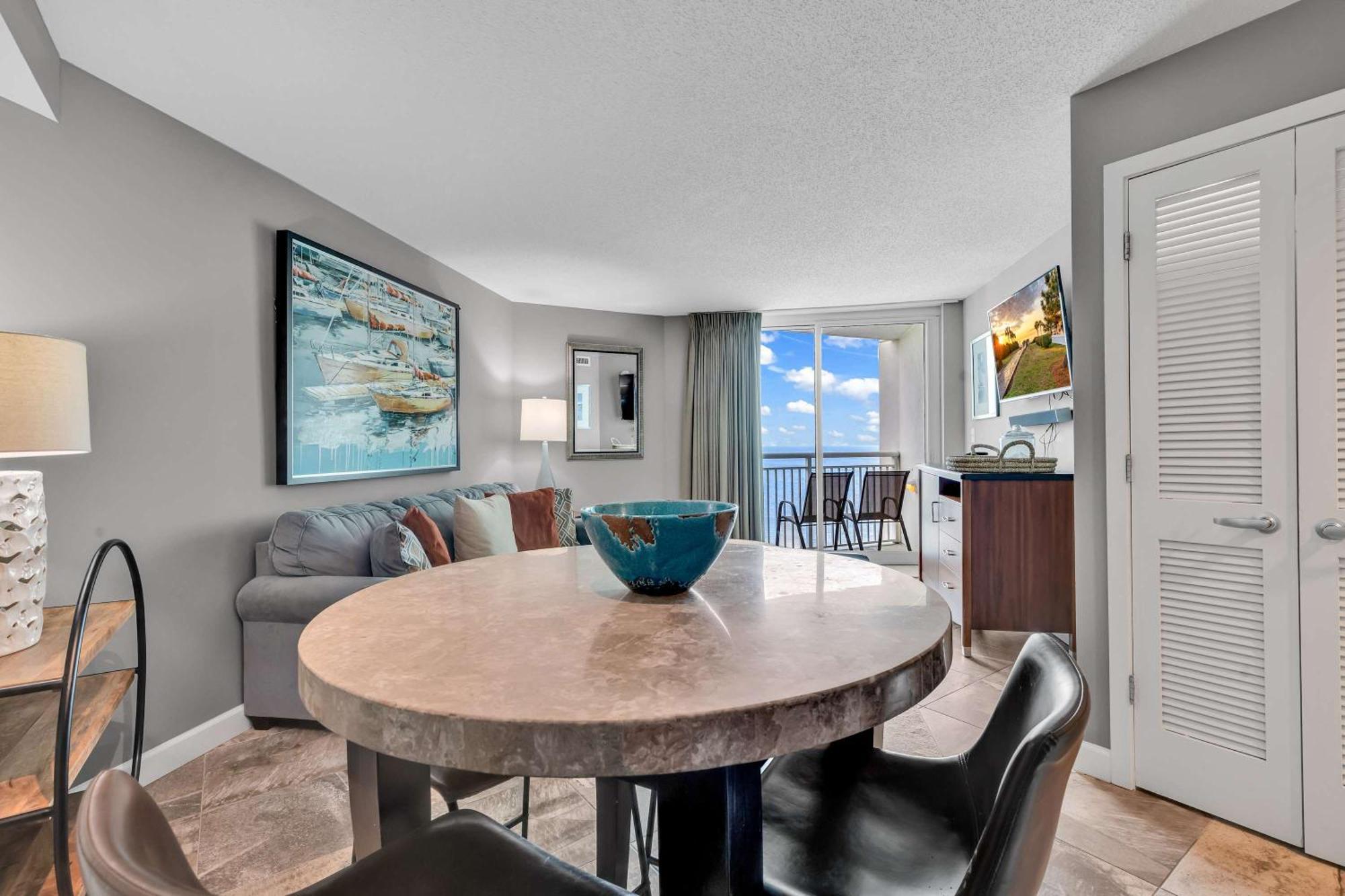 Oceanfront Perfect Couples Getaway *