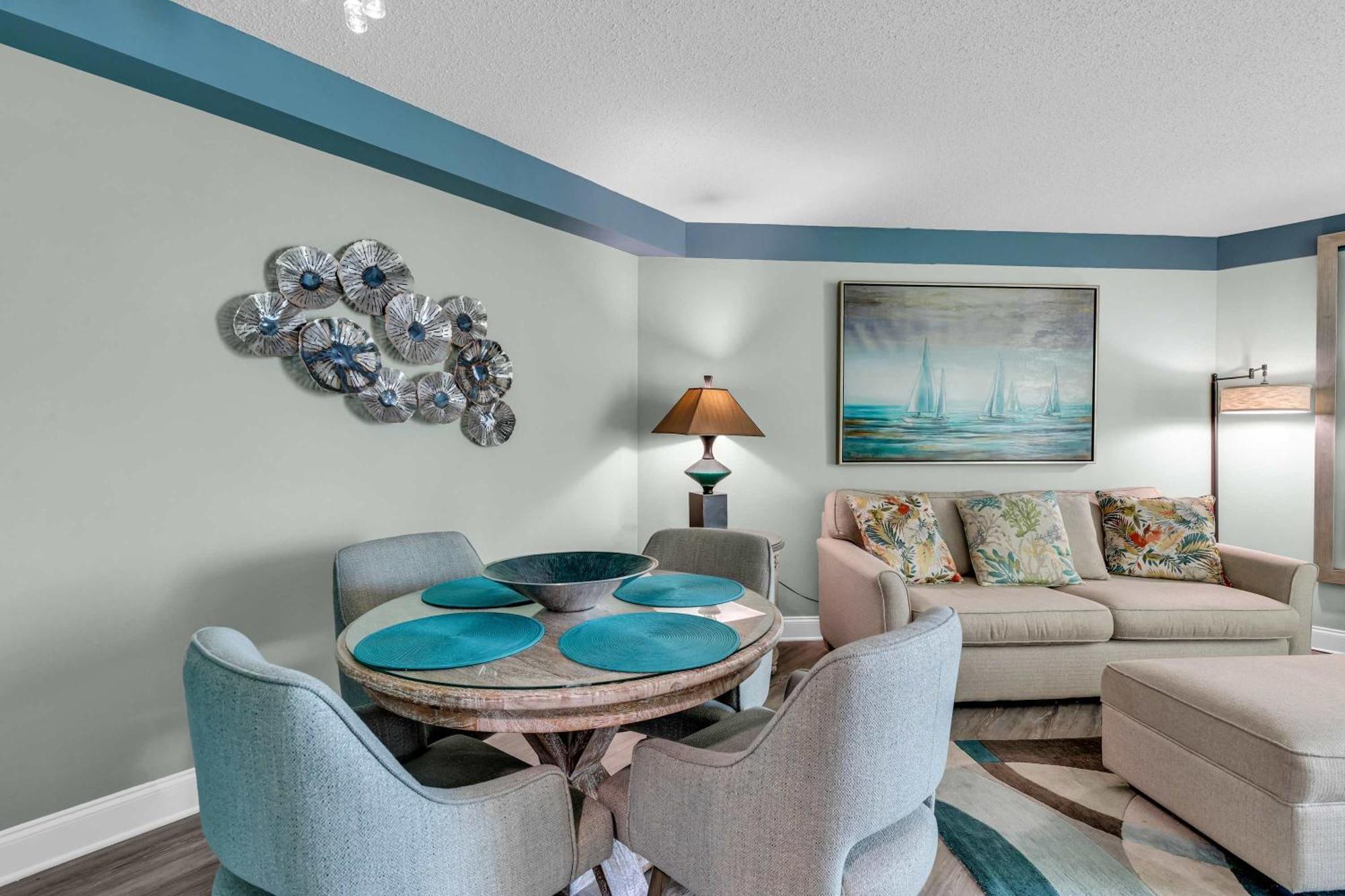 Sandy 1705 - Oceanfront Views