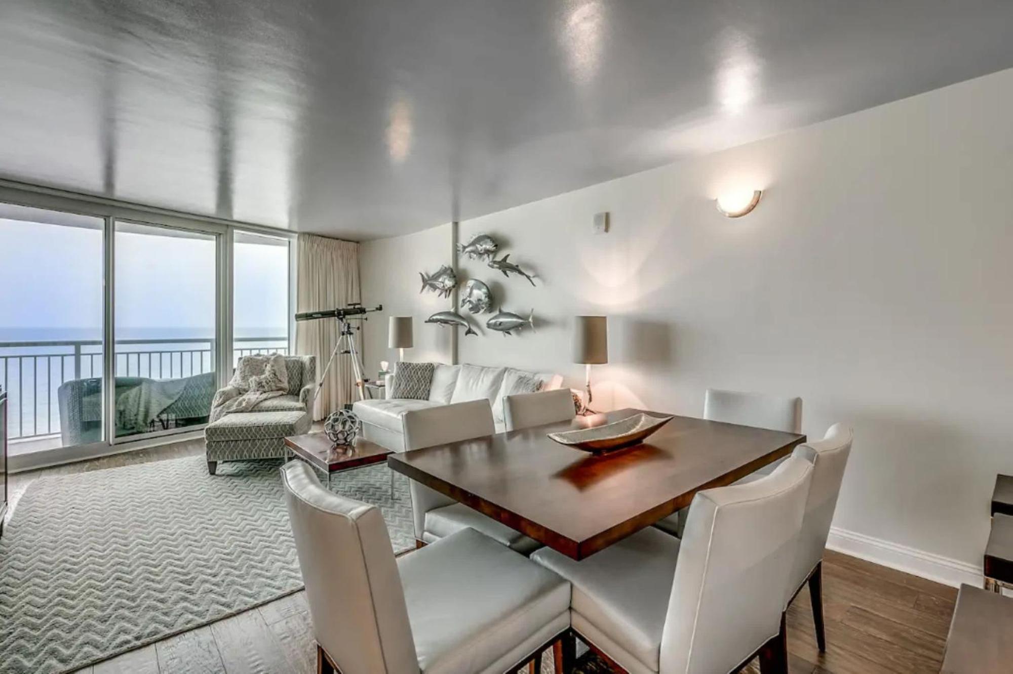 Holiday home Luxury Oceanfront 3 Bedroom At Sandy