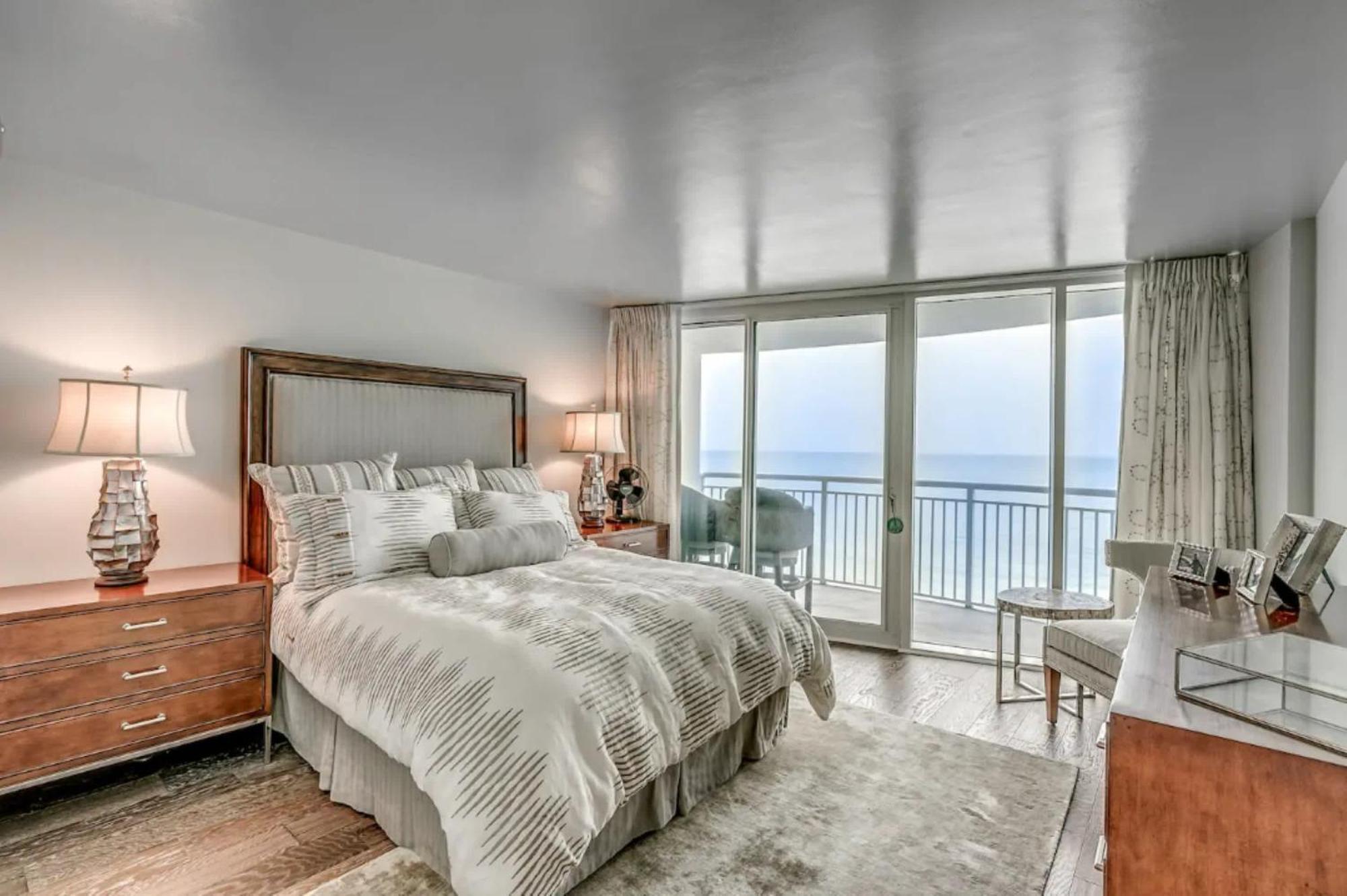 Luxury Oceanfront 3 Bedroom At Sandy * Myrtle Beach