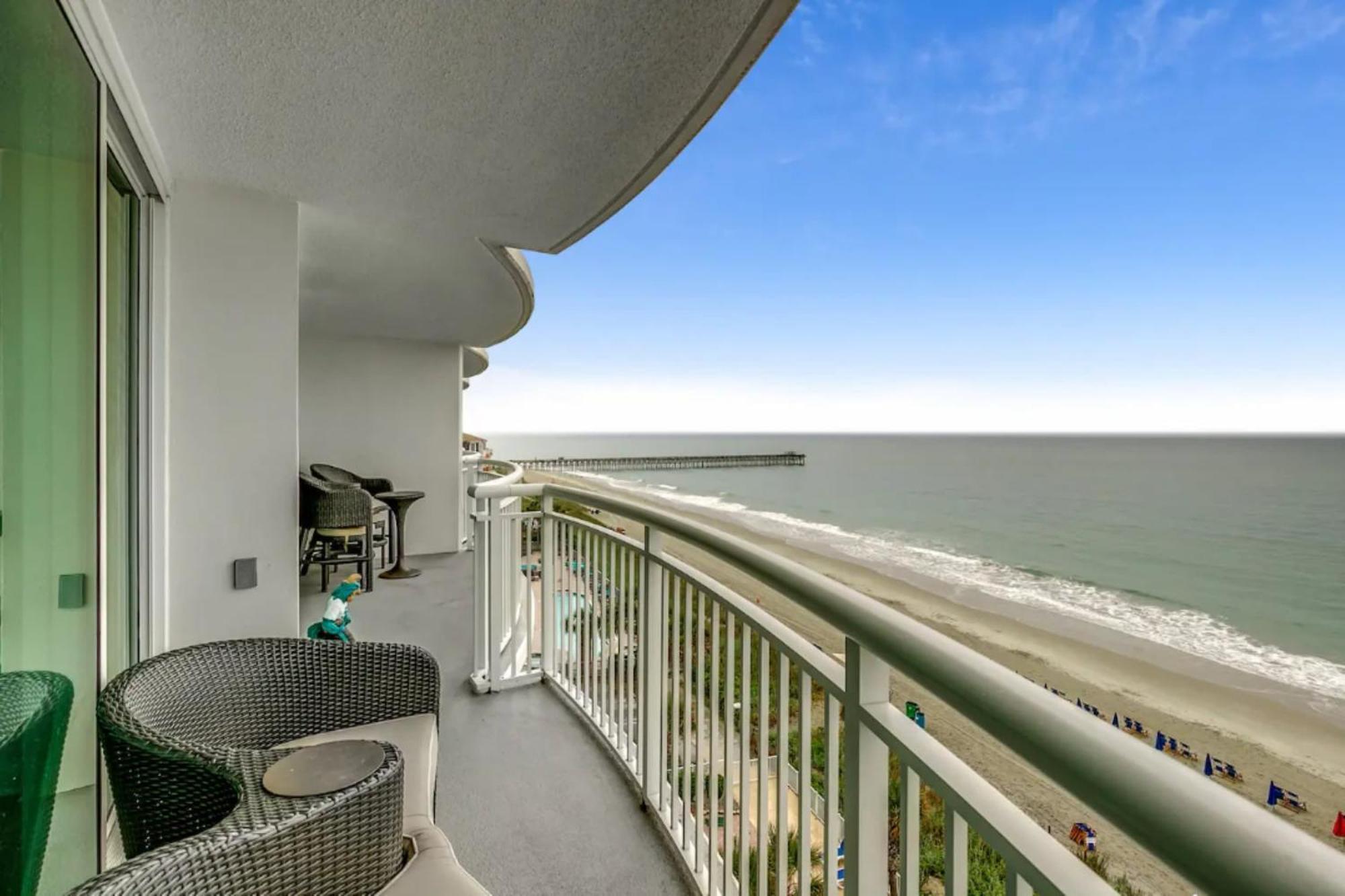 Holiday home Luxury Oceanfront 3 Bedroom At Sandy *