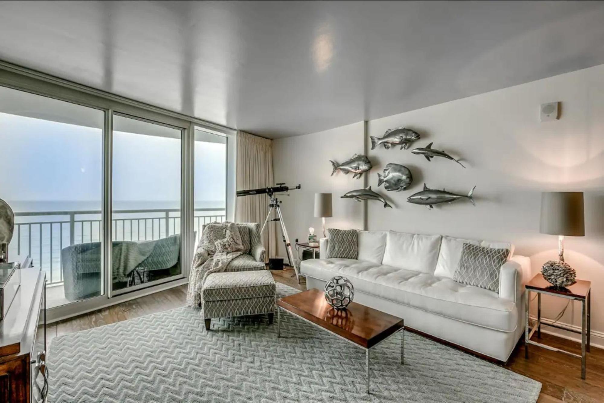 Luxury Oceanfront 3 Bedroom At Sandy Holiday home