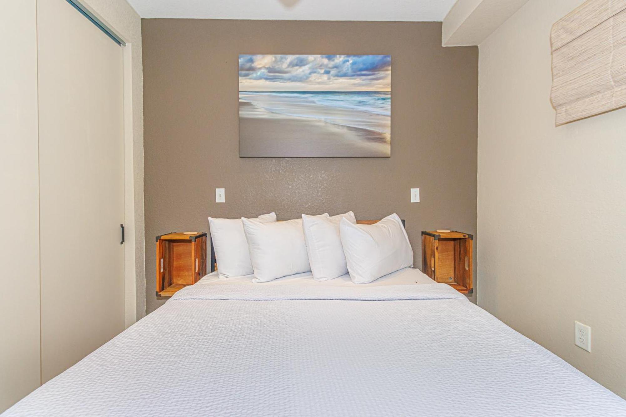 Luxury 2br With Custom Upgrades! The Horizon At 77th- 503 Myrtle Beach