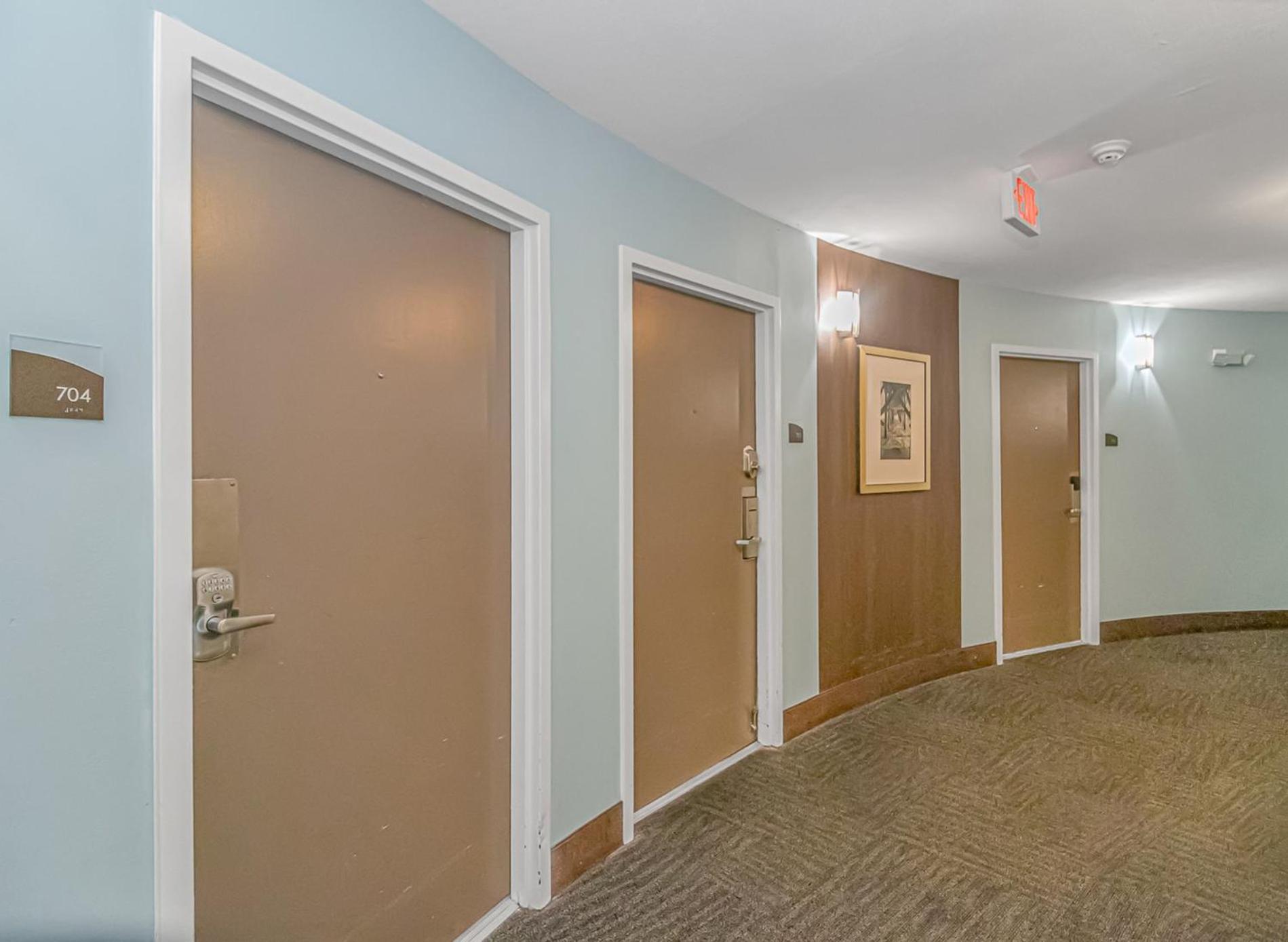 Beautifully Renovated 1 Bedroom Suite! Stunning Oceanfront Views- St Clements 704 Holiday home Myrtle Beach