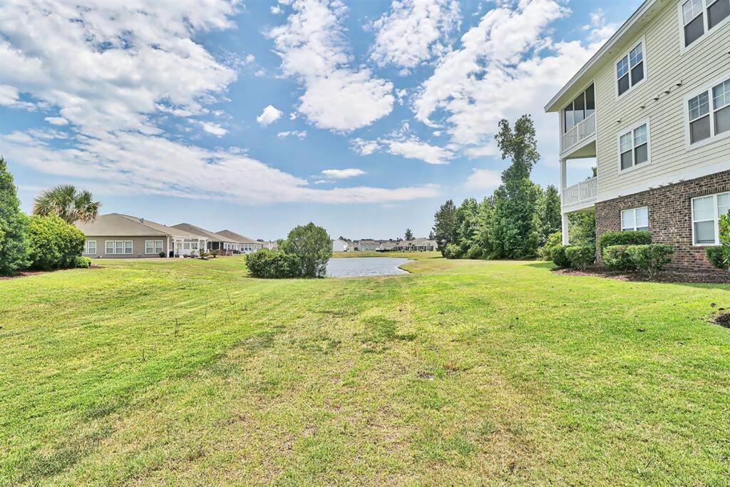 Relaxing 2br Unit With Pool View! Bf 1081 *